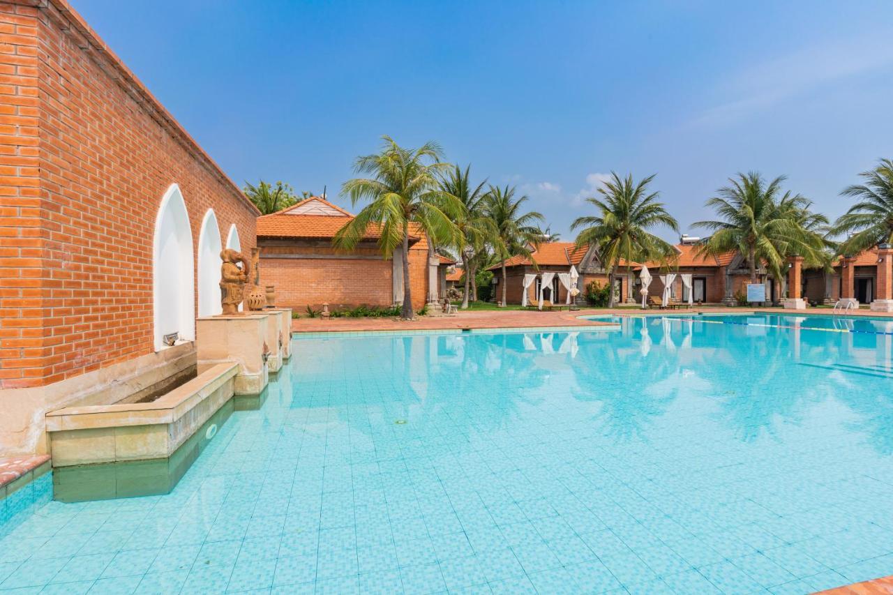 Ttc Resort Ninh Thuan - Unlimited Access To Water Park Phan Rang Exterior photo